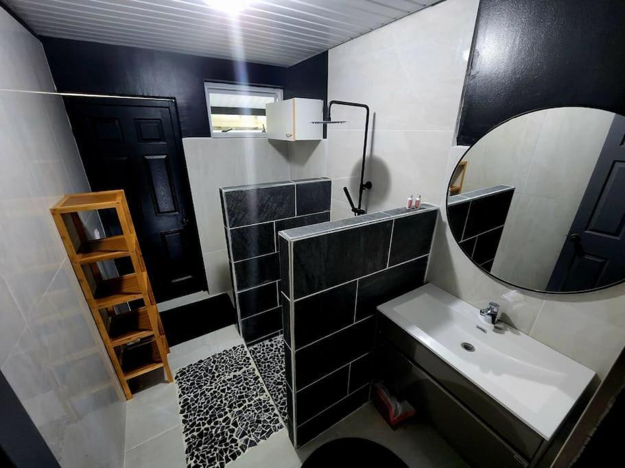 Maddy'S House Villa Maatea ภายนอก รูปภาพ